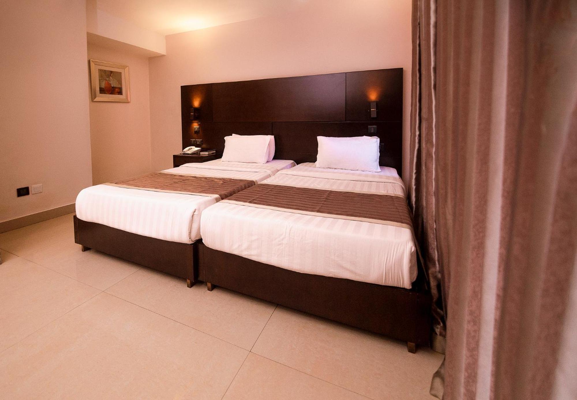 Noble House Hotel Κούμασι Εξωτερικό φωτογραφία