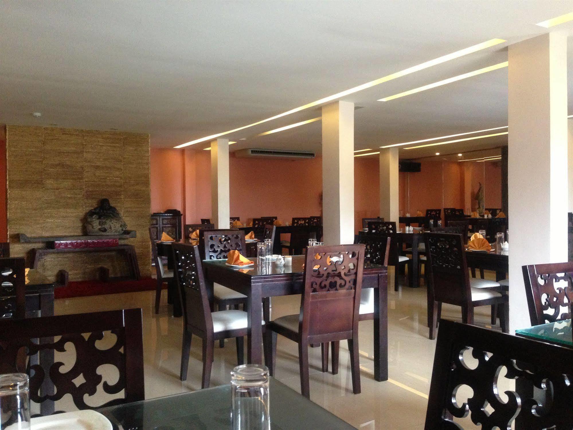 Noble House Hotel Κούμασι Εξωτερικό φωτογραφία
