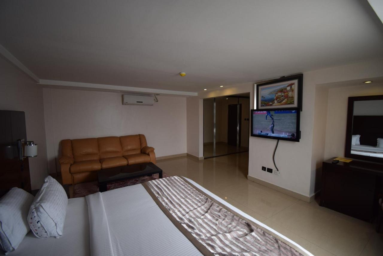 Noble House Hotel Κούμασι Εξωτερικό φωτογραφία