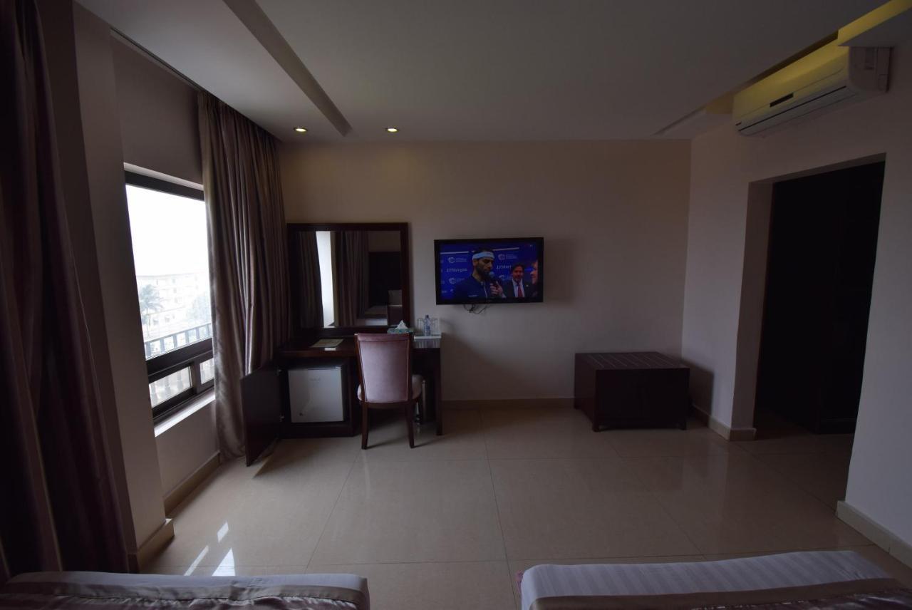 Noble House Hotel Κούμασι Εξωτερικό φωτογραφία